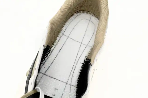 Bmlin Jordan Scott 1 Low x Golf Travis FZ3124-200 Air 0501